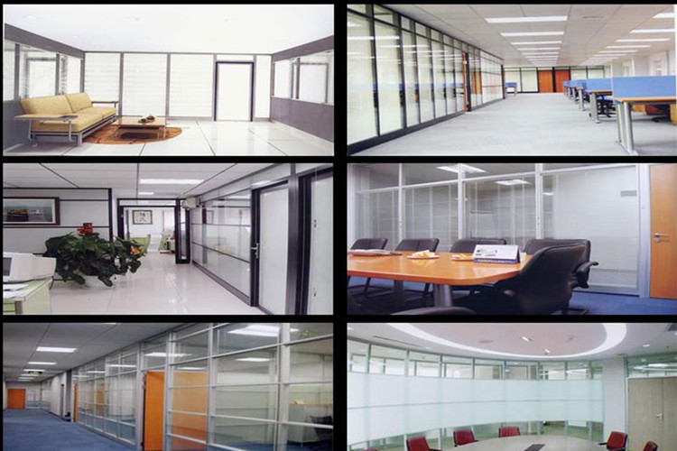 Стеклянная перегородка