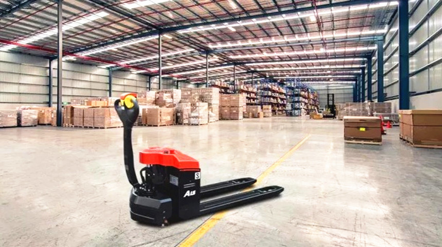 Металлический каркасный склад