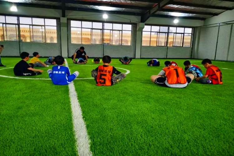 футбольное поле