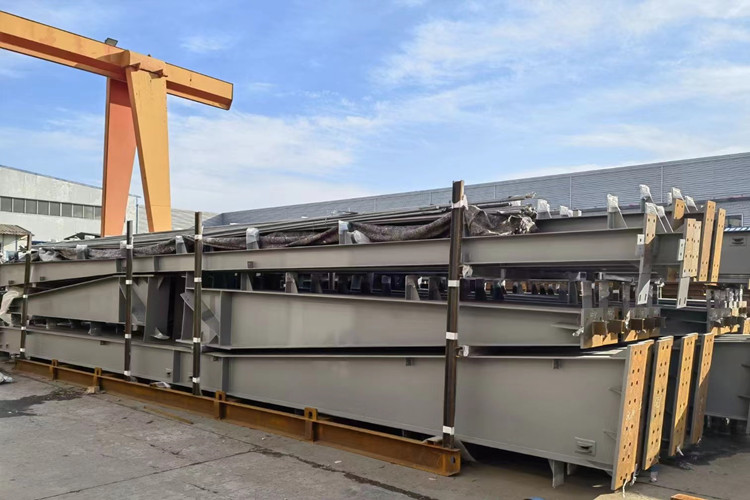 стальной поддон