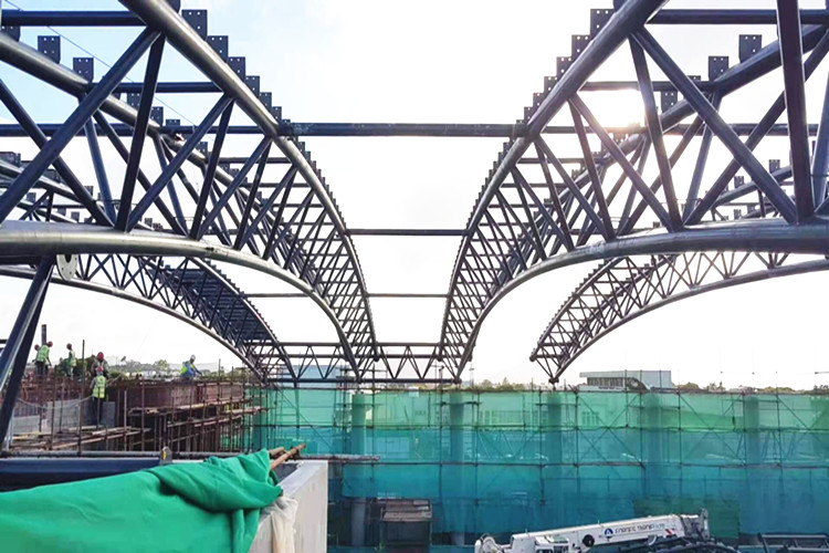 Структурная стальная рама