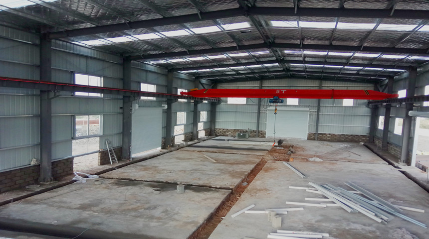 Крейн в мастерской